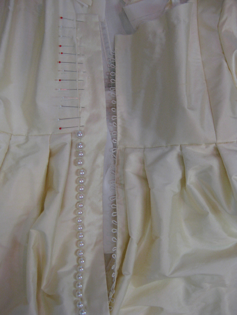 Bodice and Buttons, Buttons, Buttons!