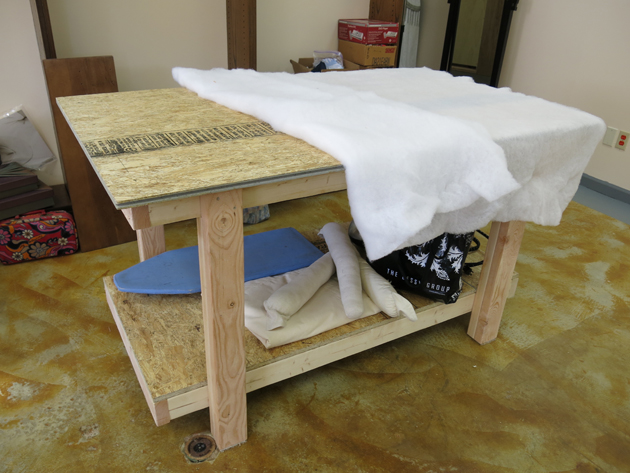 How to Fold an Ironing Board: 4 Best Ways