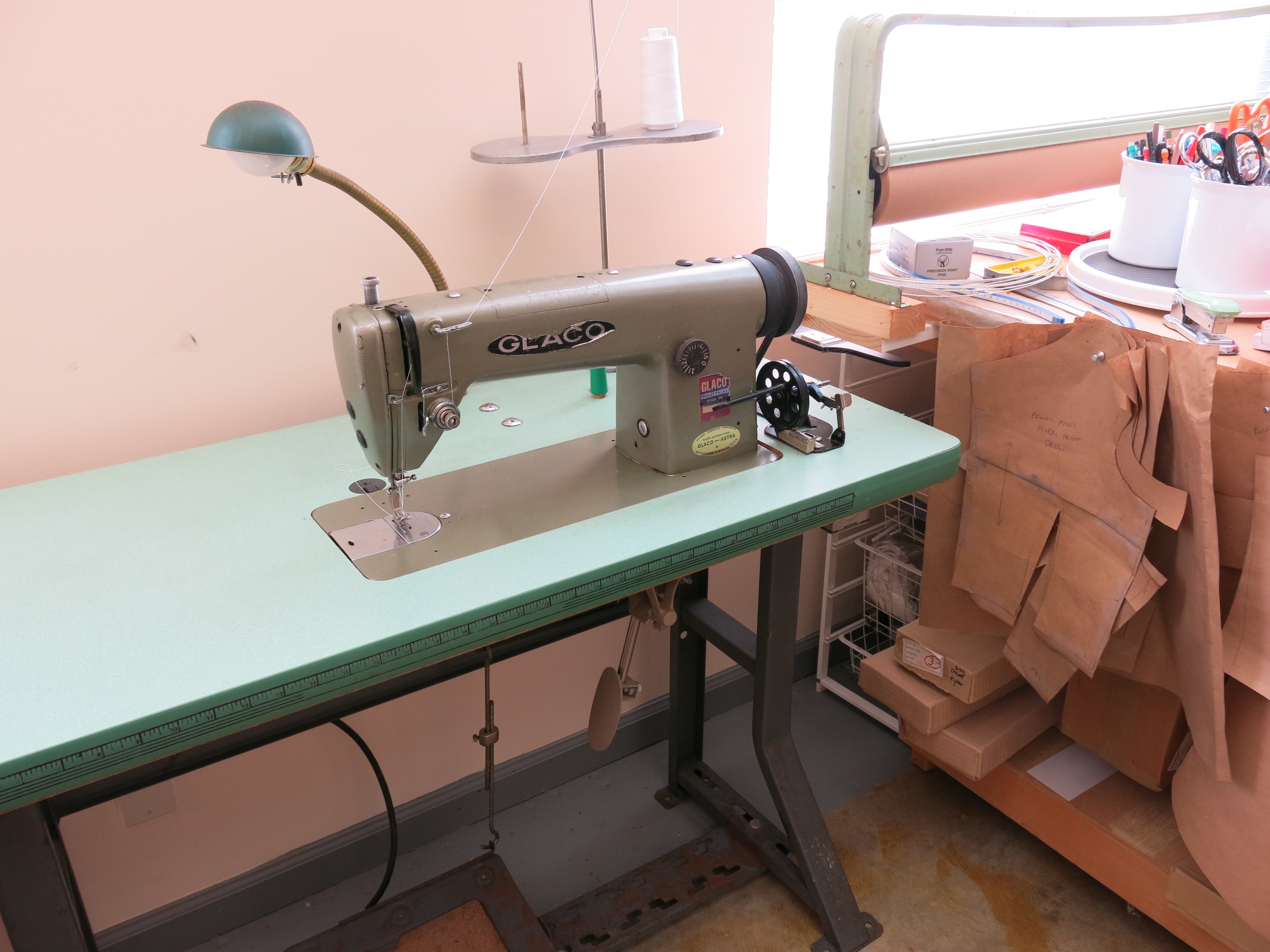 The Best Vintage Sewing Machine — The Mermaid's Den