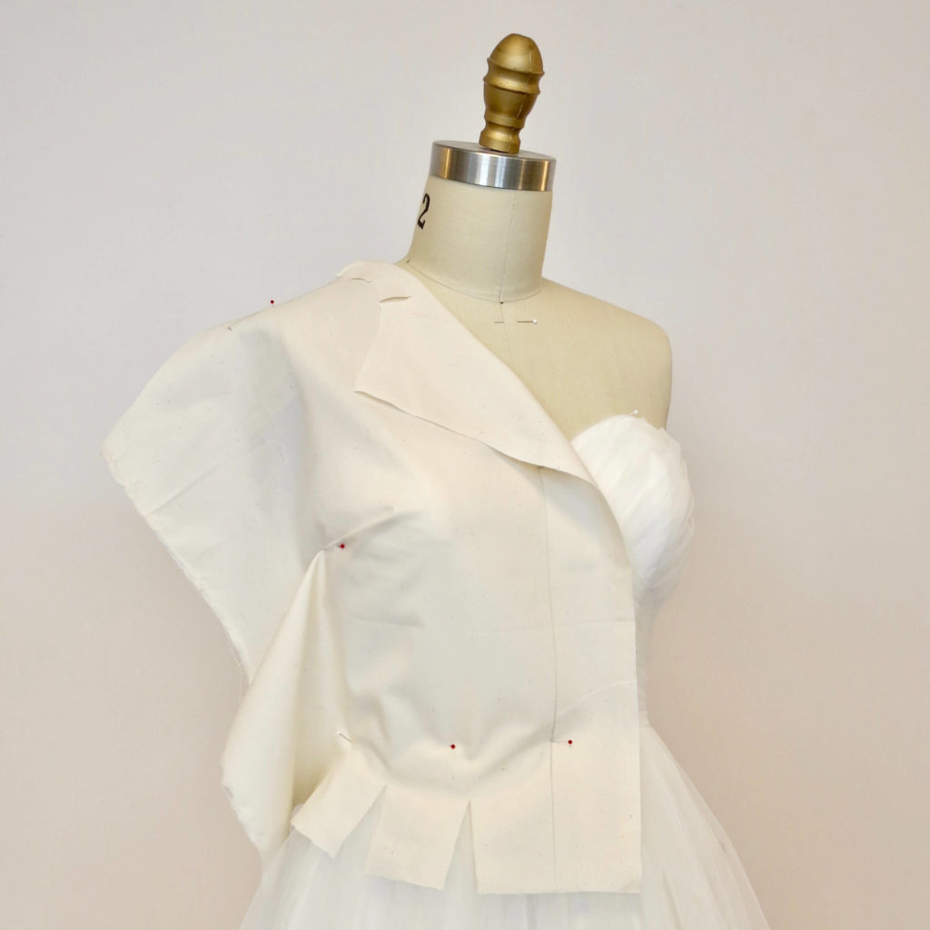 A Quick Guide to Draping: Tips and Fabrics